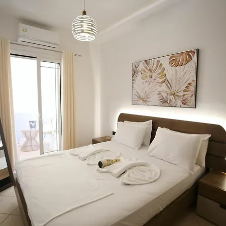 Lefkada Deluxe Apartment